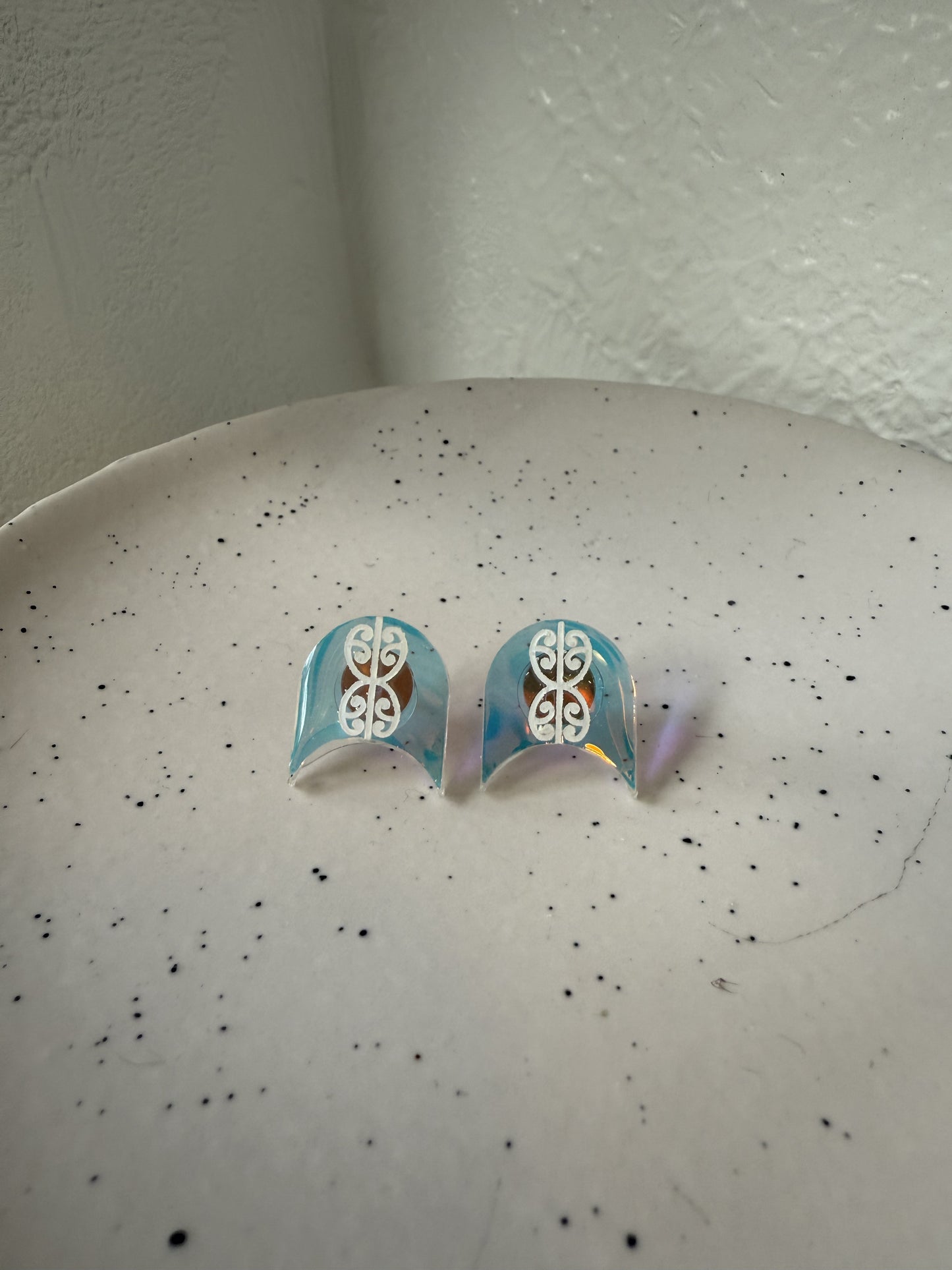 STUDS  - Mangopare Might